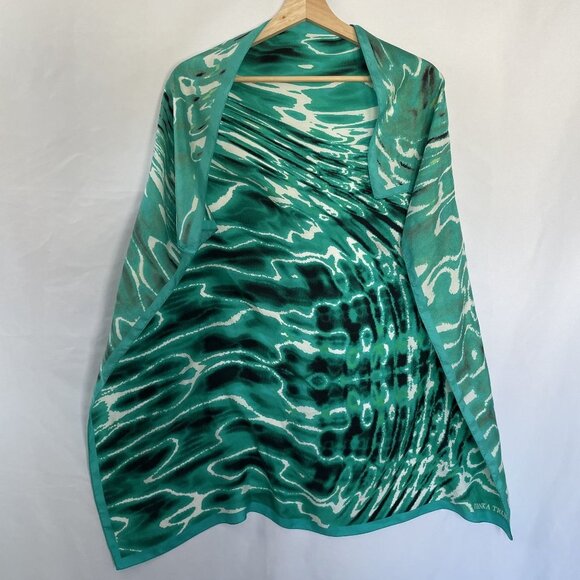 Ivanka Trump Green Abstract Pattern Silk Scarf women's square scarf headscarf - Picture 4 of 4